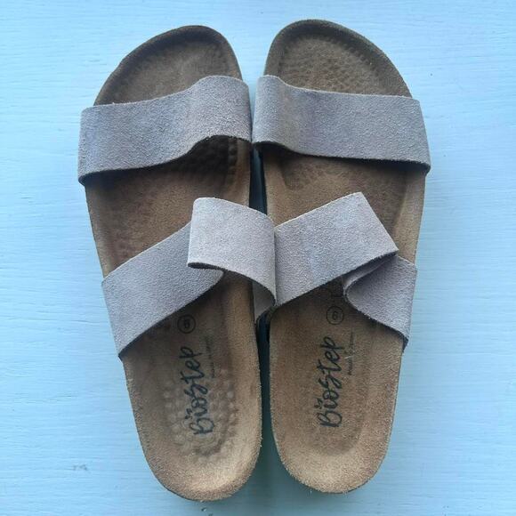 Grey Biostep Boston sandals Leather Size 9 Tan comfy lightweight - Picture 1 of 6